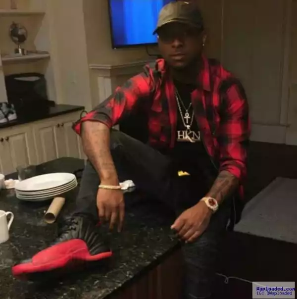 See Video Of Davido Freestyling With Young Thug On A New Song & Playing With Guns (Video)